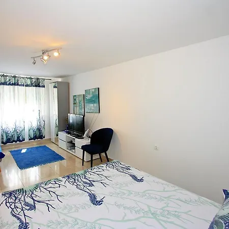 Apartment Zorica Supetar